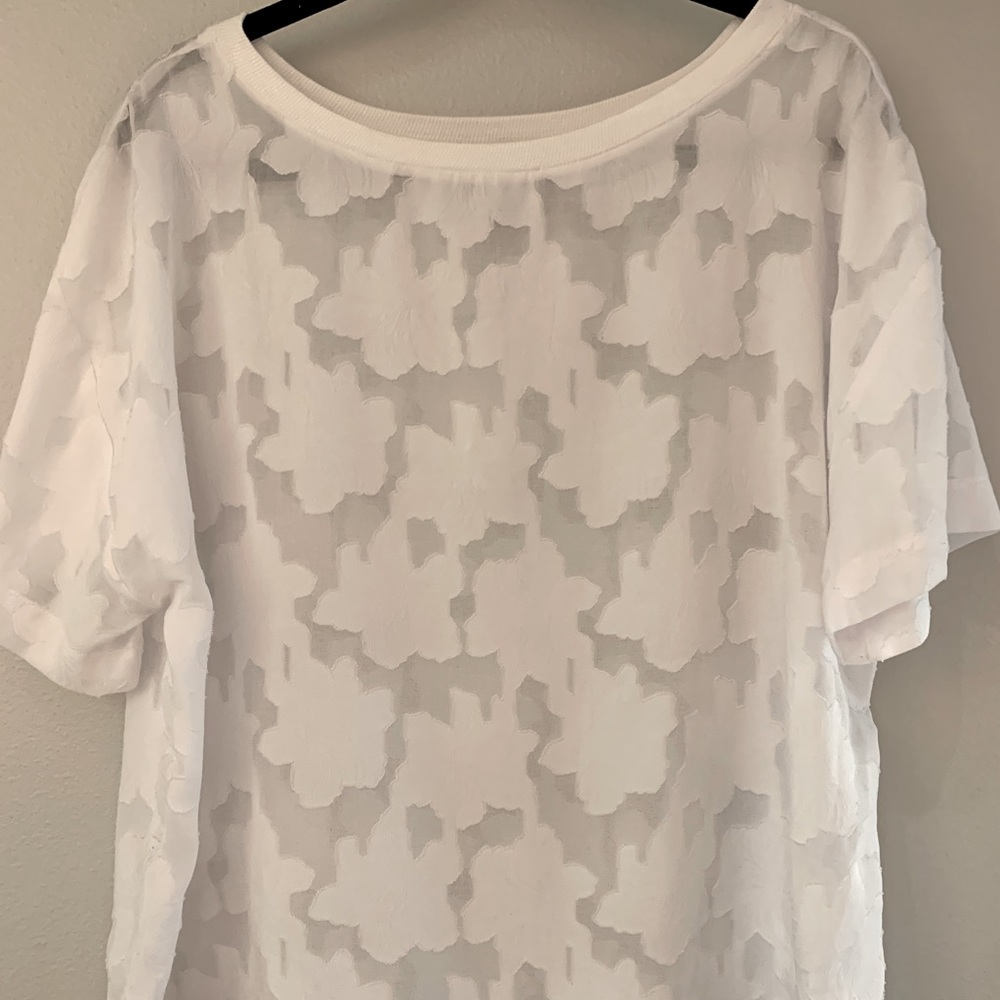 XL Tee shirt - Blouse - Picture 1 of 3